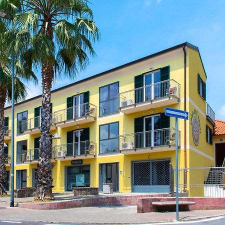 Tramontana Apartment Loano Exterior photo