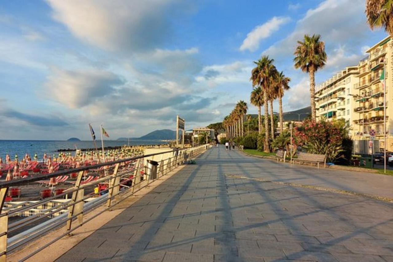 Tramontana Apartment Loano Exterior photo